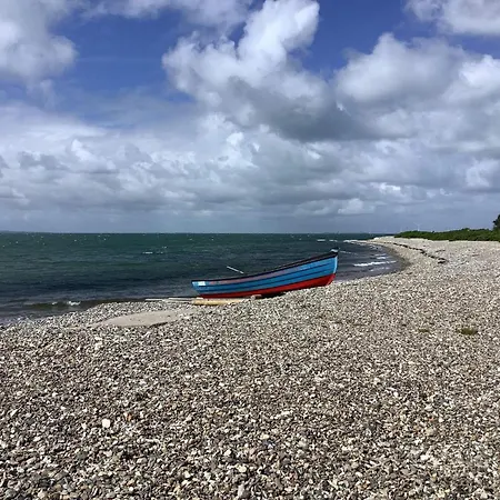 8 Person In Hurup Thy-by Traum